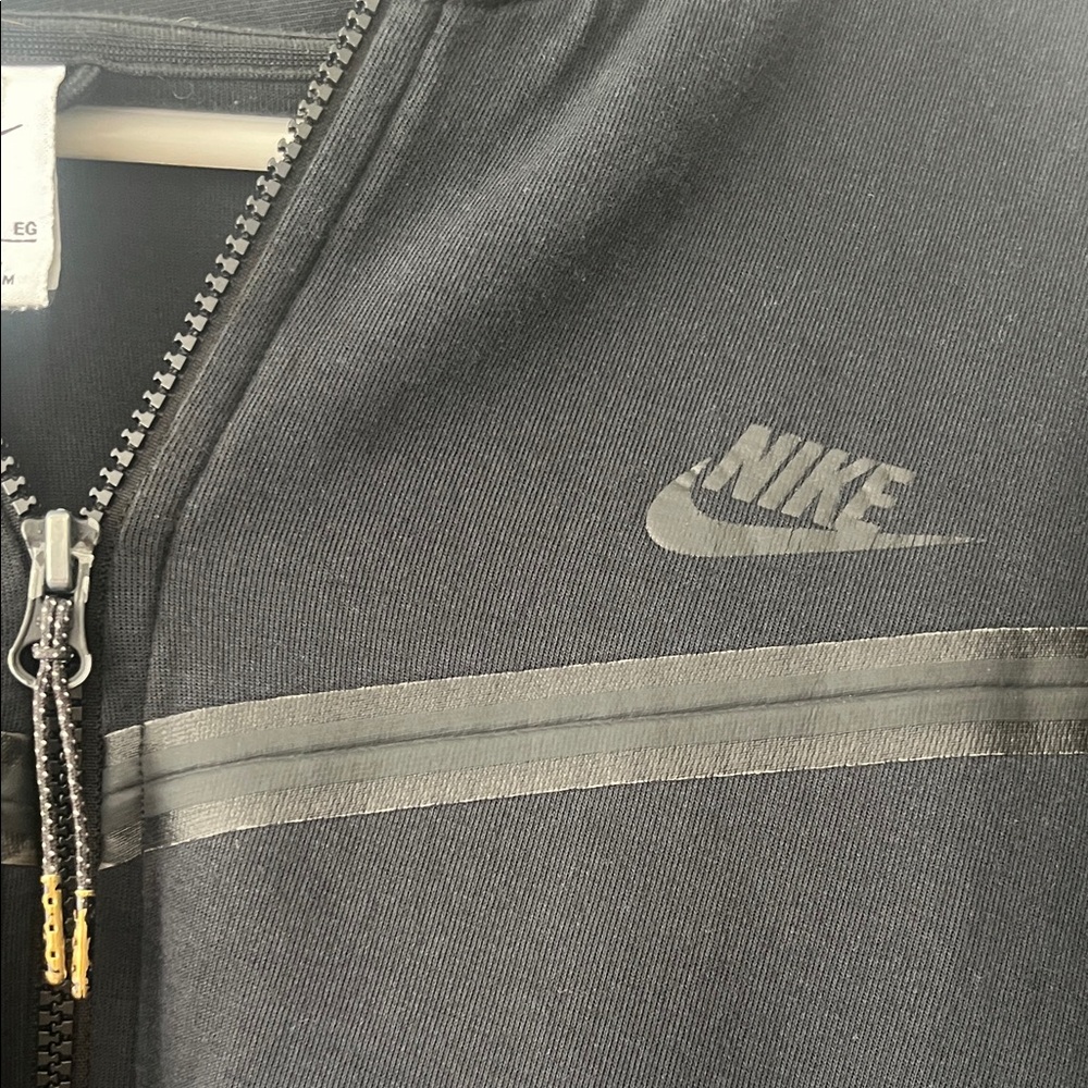 Nike Tech Black Zip-Up Hoodie - Picture 4 of 5